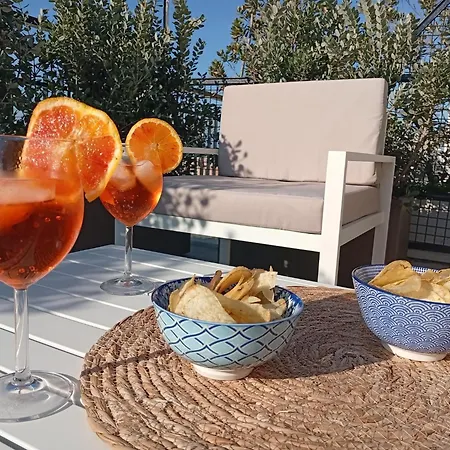 Daire Penthouse Petroni 19 *