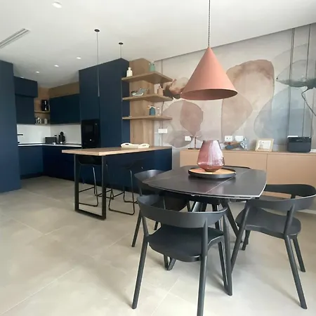 Penthouse Petroni 19 Bari