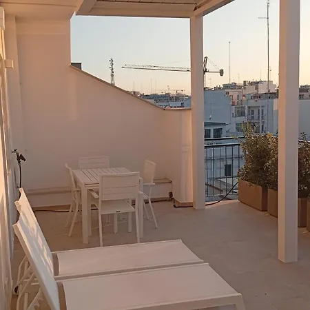 Penthouse Petroni 19 * בארי