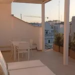 Penthouse Petroni 19 *