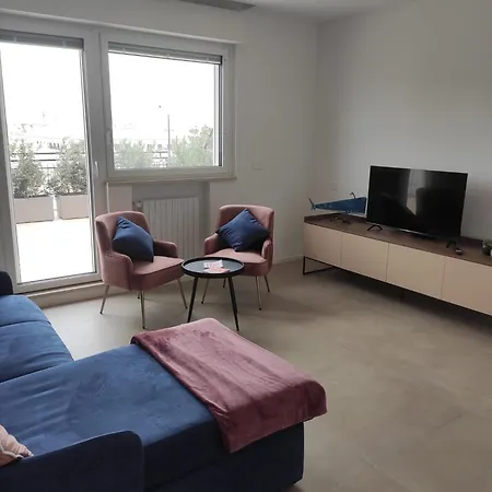 Lägenhet Penthouse Petroni 19 Bari