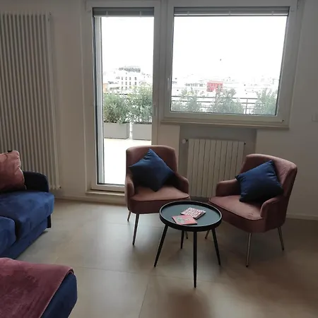 Lägenhet Penthouse Petroni 19 Bari