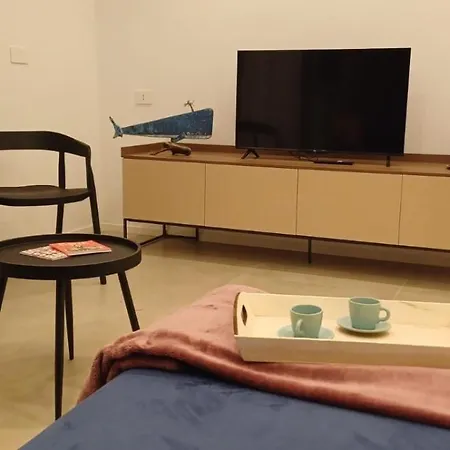 Lägenhet Penthouse Petroni 19 *