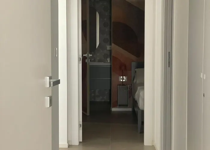 Penthouse Petroni 19 Bari