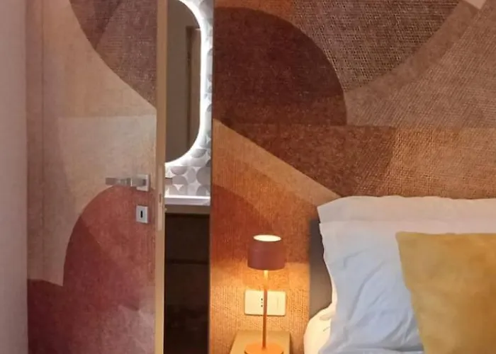 Penthouse Petroni 19 Bari